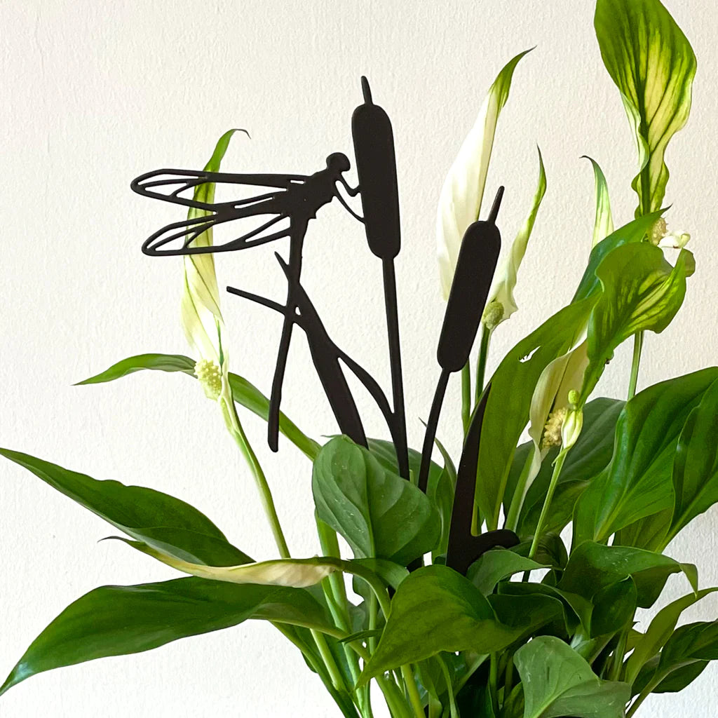 Decorative Pot Stem - Dragonfly on Rushes