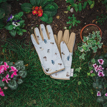 Load image into Gallery viewer, &#39;Dog&#39; Garden Gloves - Wrendale Designs
